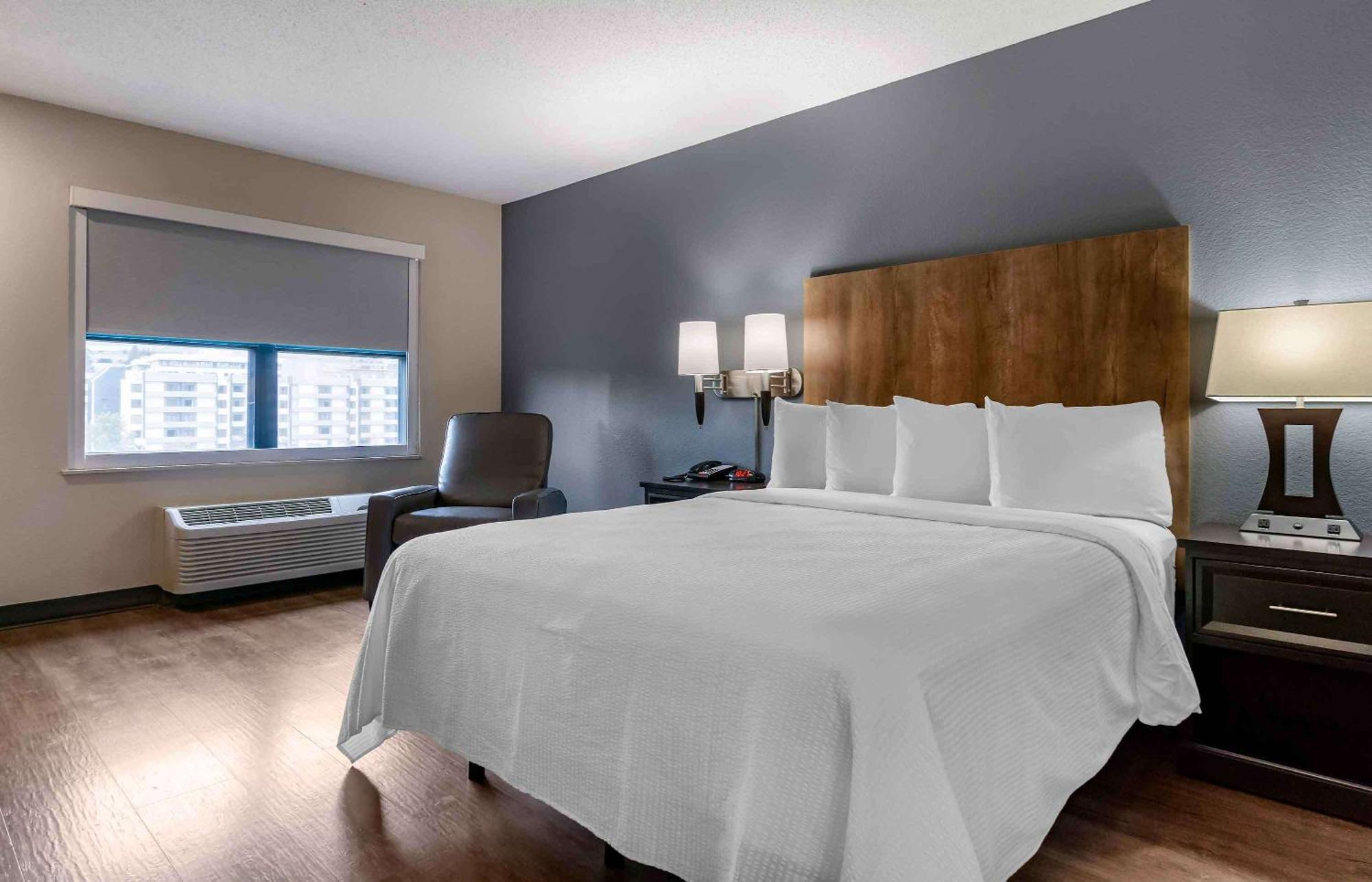 Extended Stay America Premier Suites - Seattle - Bellevue - Downtown Экстерьер фото